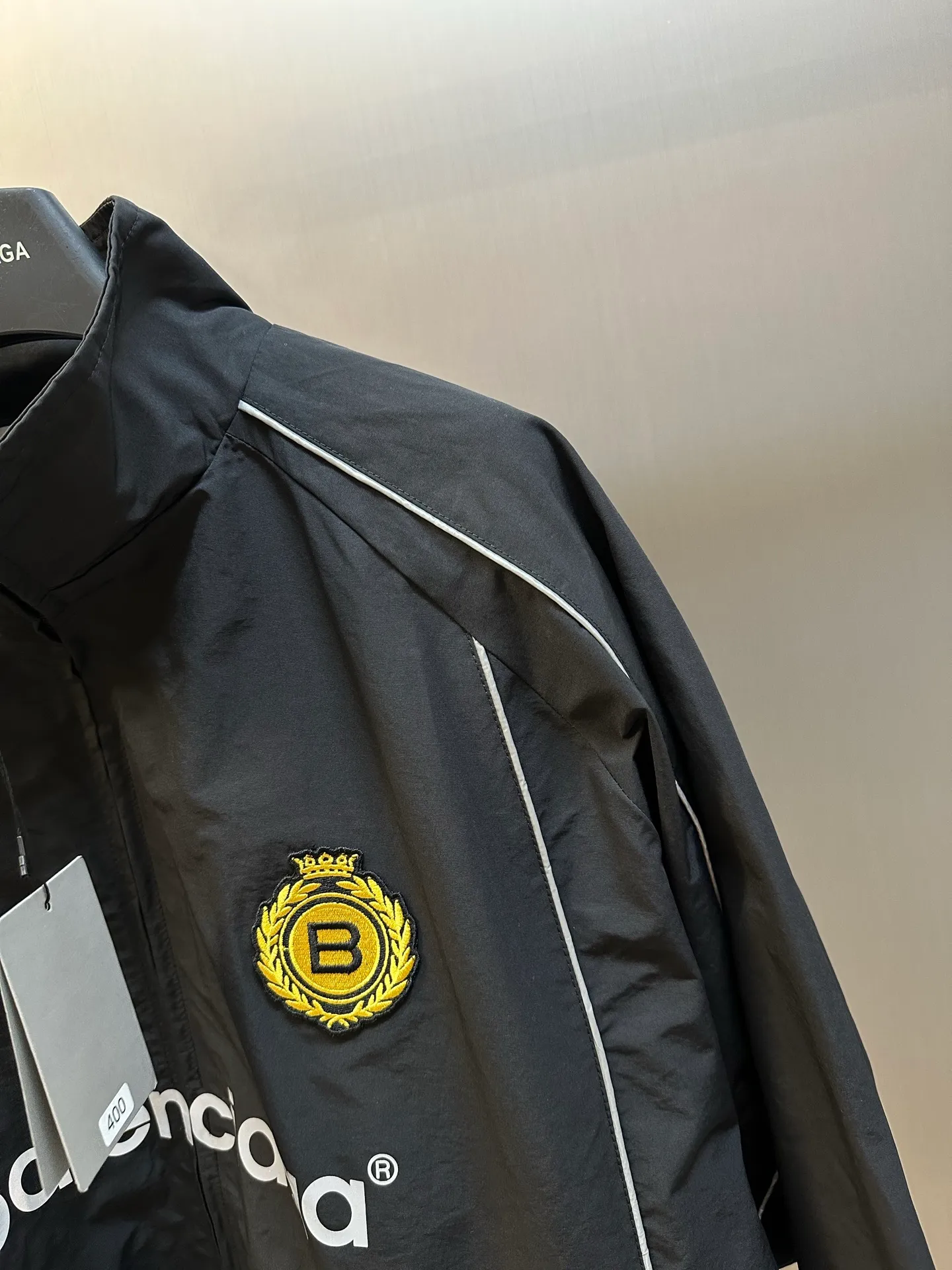 50% +50% ， Breathable ， 。 ， Wear-Resistant， 。 ， ， ， 。 ， 15000st 。 、 。 ， 、 ， 、 。 ， ； ， ， 。 Quality ， ， 。 ， 。 ， ， ， ， 、 、 。 ， ， 。 ， 、 ， ， 。 ， ， 。 ， ， 、 ， 。 Classic ， ， ， ， ， 。 ， ， 。 size：s m l xl